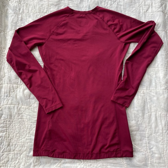 Nike Pro Compression Shirt Long Sleeve V-neck Women's Size XL - Picture 2 of 8